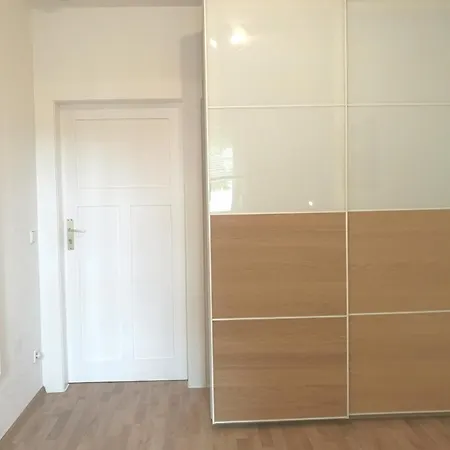 Gemütliches Haus Mit Vier Zimmern