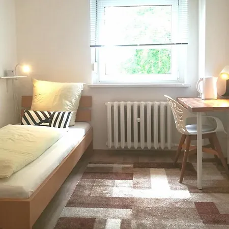 Gemütliches Haus Mit Vier Zimmern Leipzig