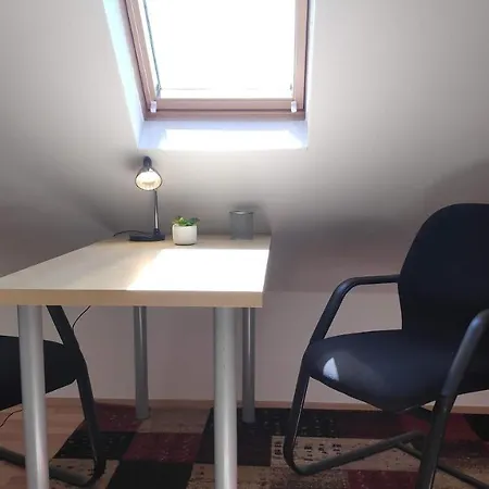 Gemütliches Haus Mit Vier Zimmern Gasthof *