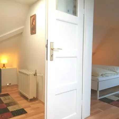 Gemutliches Haus Mit Vier Zimmern Guest house *