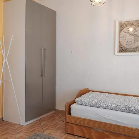 Gemutliches Haus Mit Vier Zimmern *