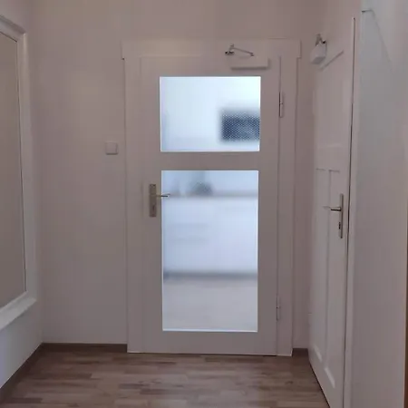 Gemutliches Haus Mit Vier Zimmern
